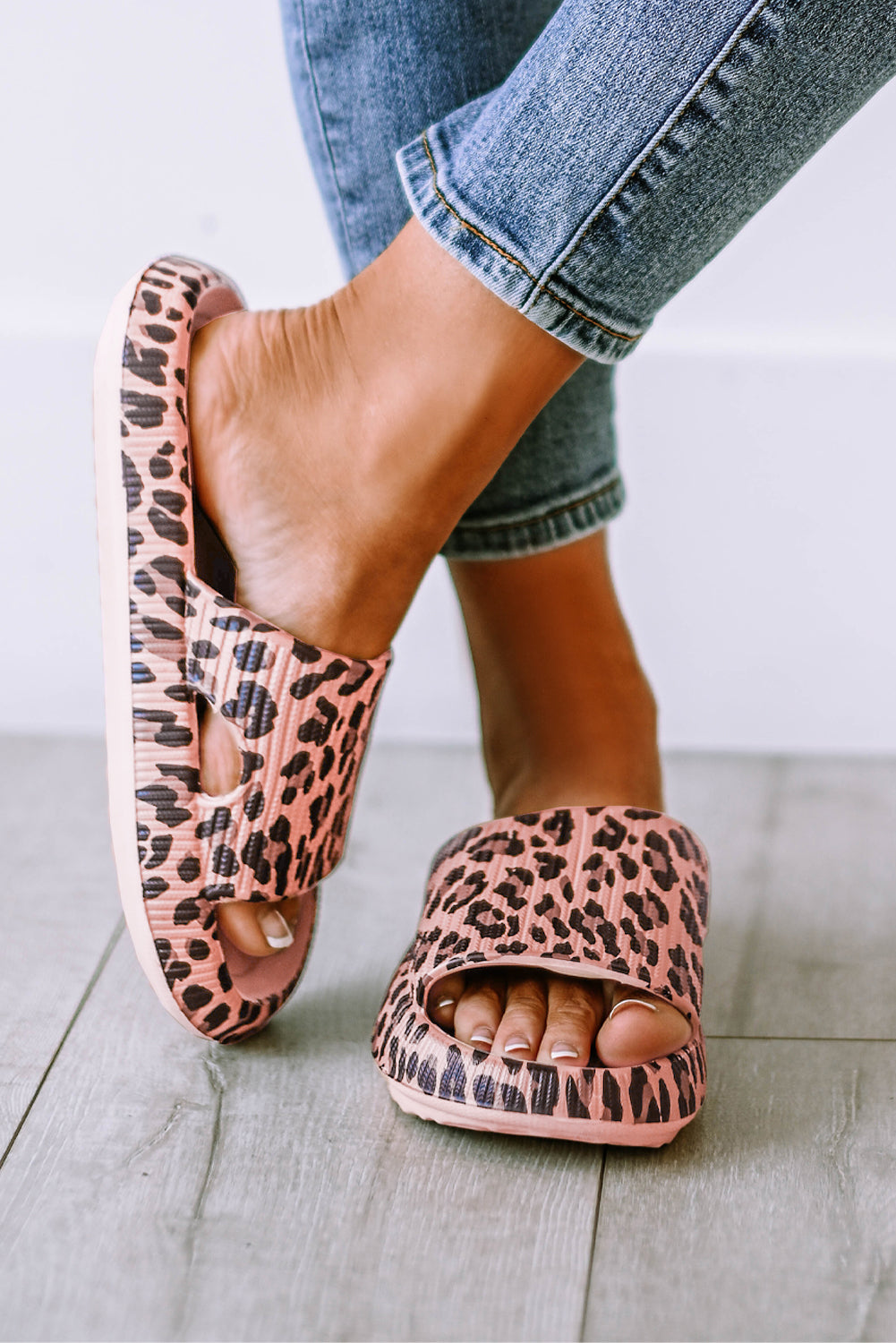 Leopard Print Thick Sole Slip On Slippers - Nicole Lee Apparel