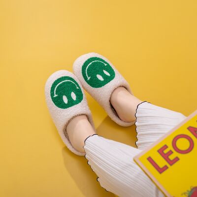 Melody Smiley Face Slippers - Nicole Lee Apparel