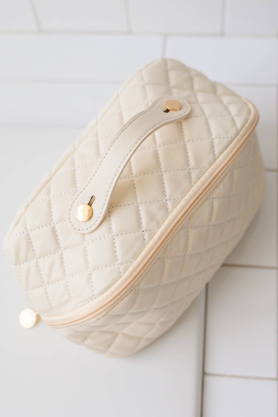 Large Capacity Quilted Makeup Bag in Cream - Nicole Lee Apparel