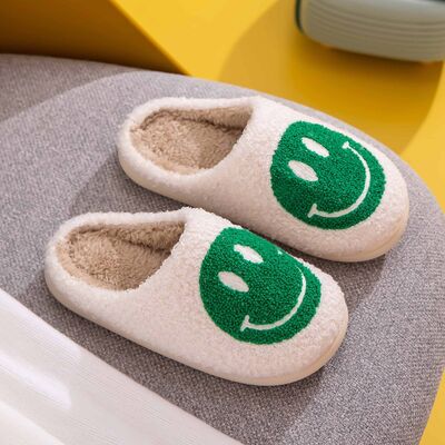 Melody Smiley Face Slippers - Nicole Lee Apparel